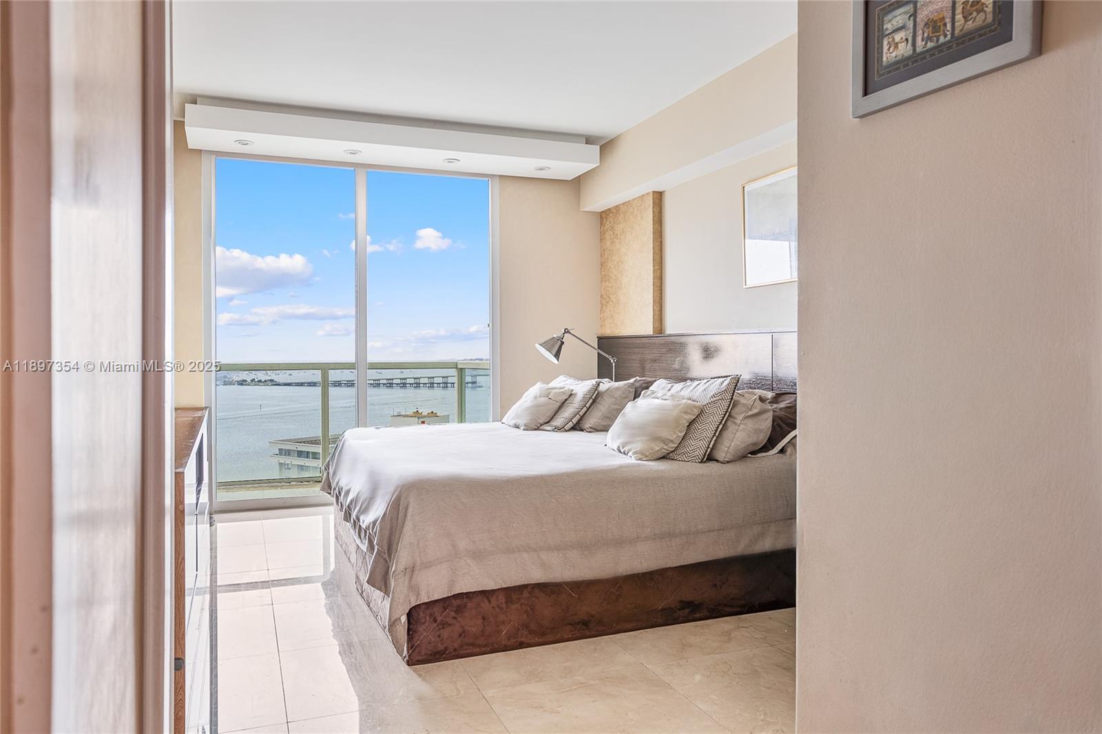 THE EMERALD AT BRICKELL C - Residential