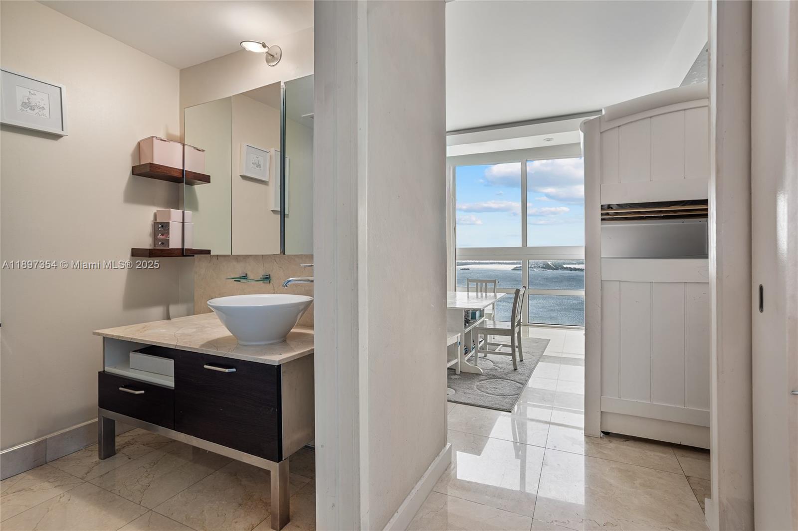 THE EMERALD AT BRICKELL C - Residential