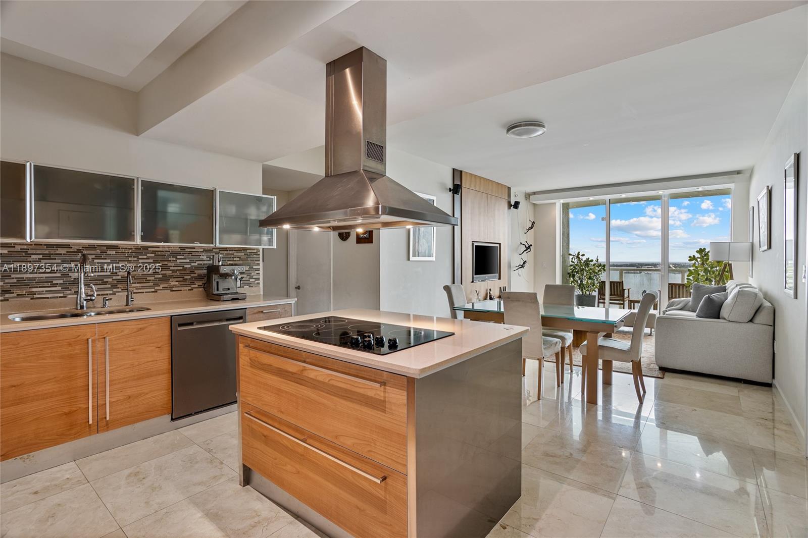 THE EMERALD AT BRICKELL C - Residential