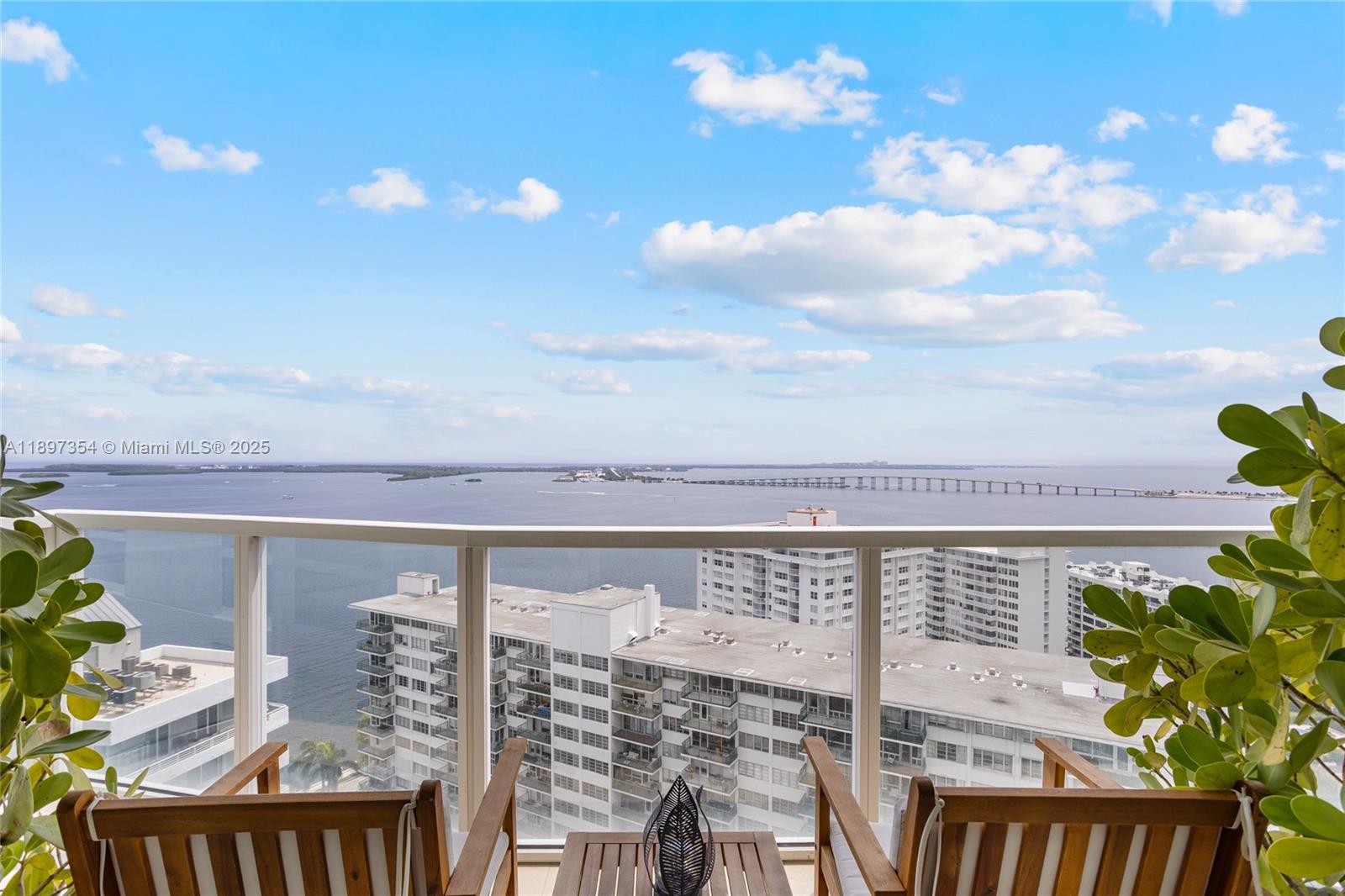 THE EMERALD AT BRICKELL C - Residential