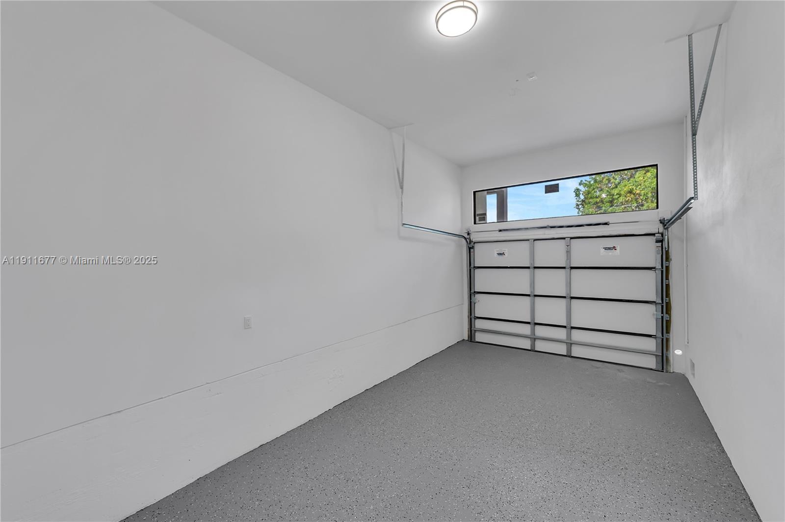 DIXIE PARK - Residential Income