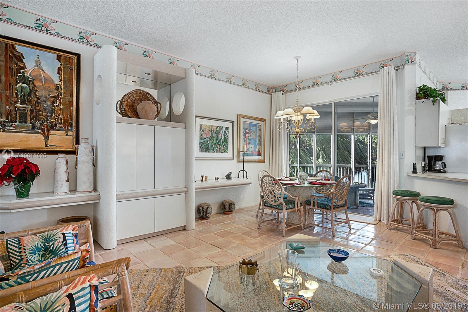 ENCINO AT GRAND PALMS CON - Residential