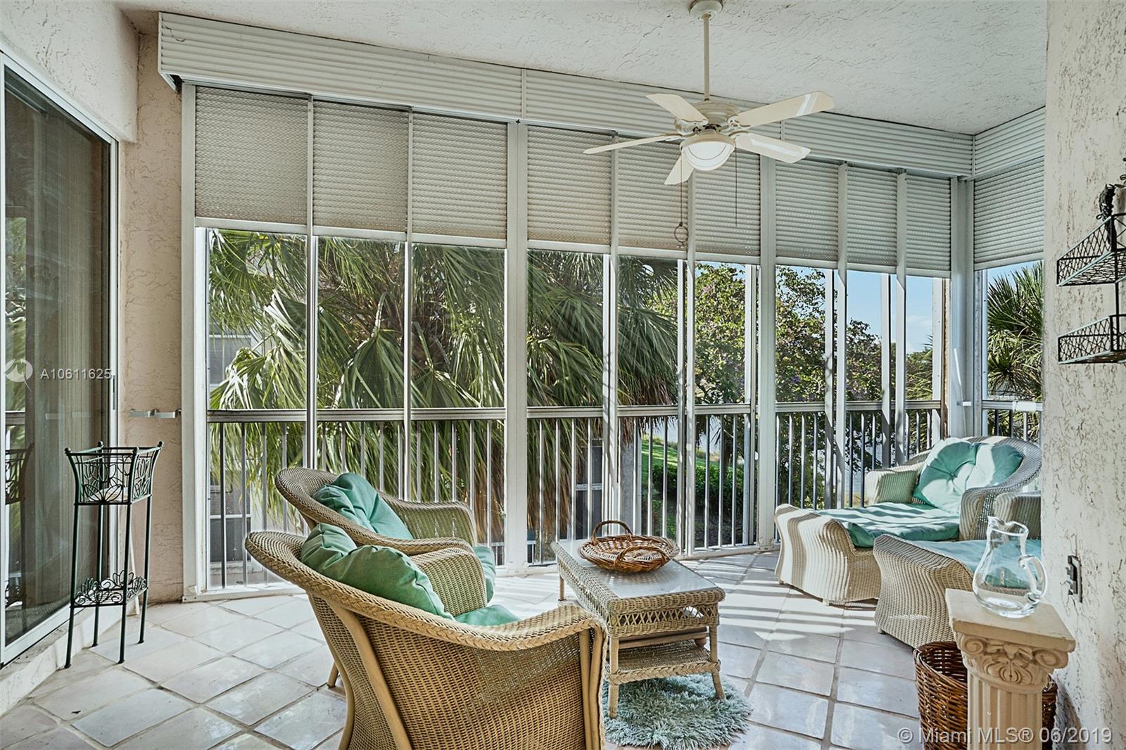 ENCINO AT GRAND PALMS CON - Residential