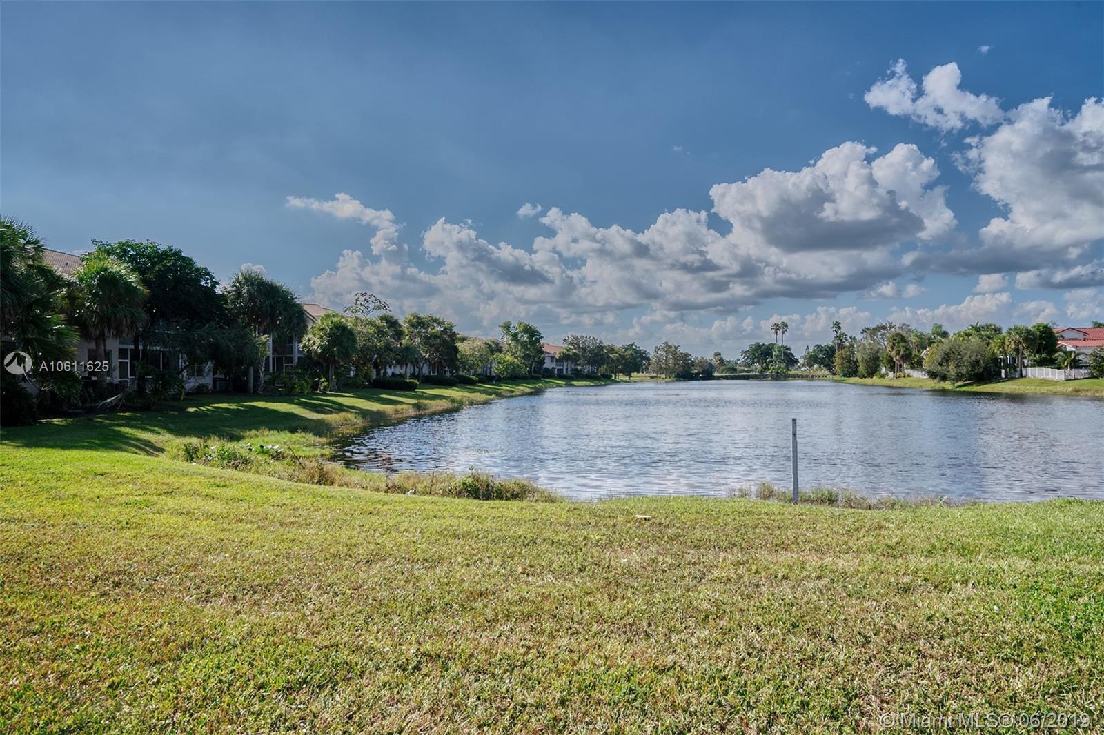 ENCINO AT GRAND PALMS CON - Residential