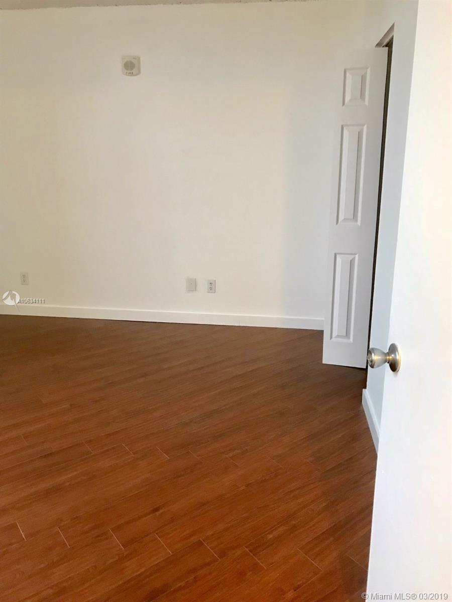 KEYSTONE TOWERS CONDO - Residential