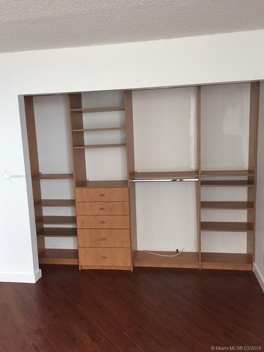 KEYSTONE TOWERS CONDO - Residential