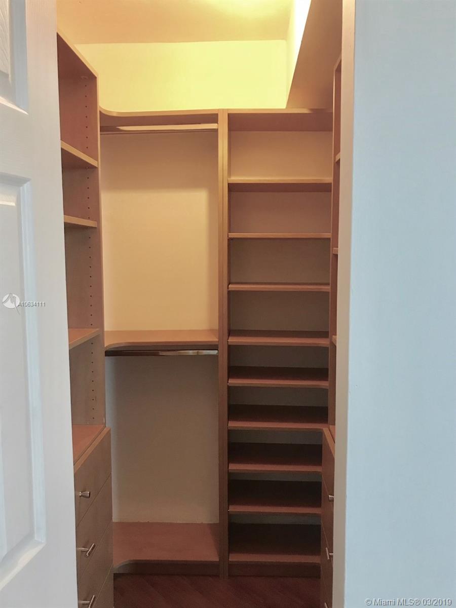 KEYSTONE TOWERS CONDO - Residential