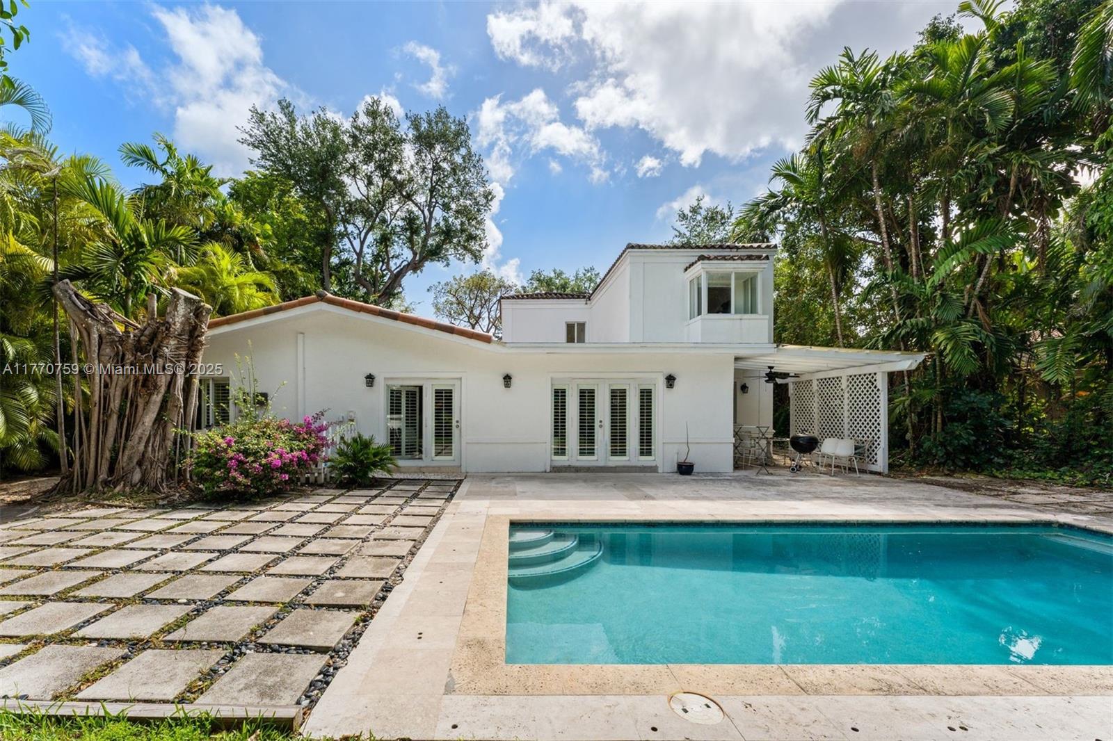 HIGH PINES REV PLAT OF 2N - Residential