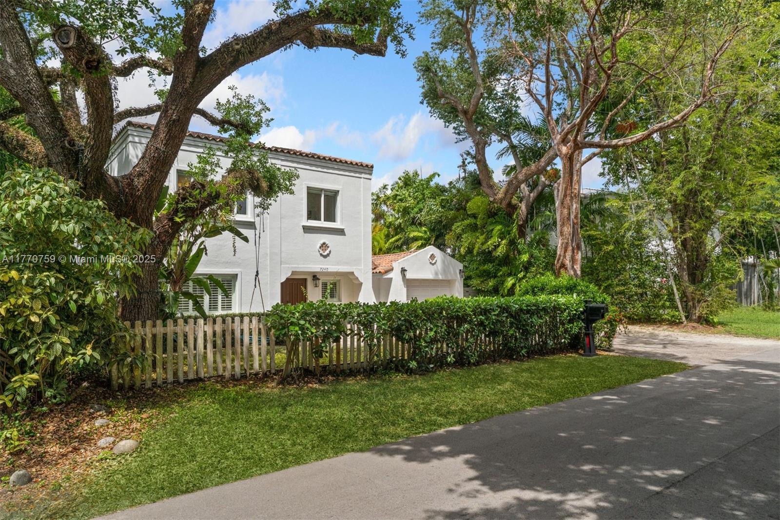 HIGH PINES REV PLAT OF 2N - Residential