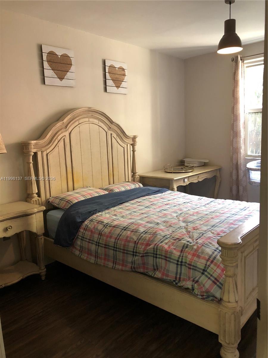 PORTO BELLAGIO CONDO - Residential Lease