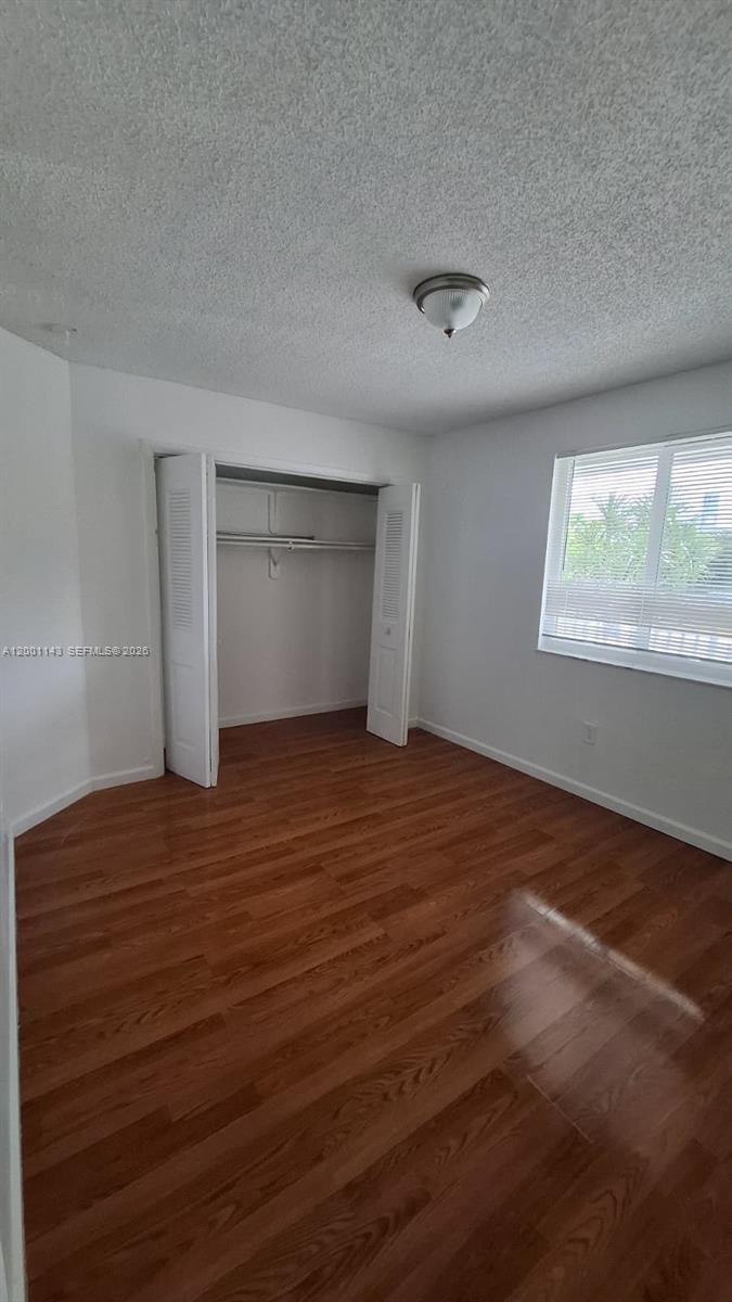 6950 Miami Gardens Dr 2-201
