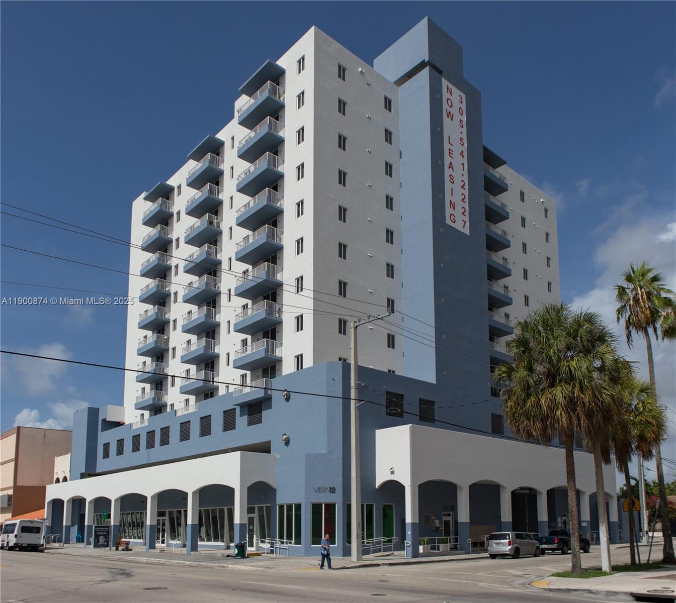 LAWRENCE ESTATES LAND COS - Residential Lease