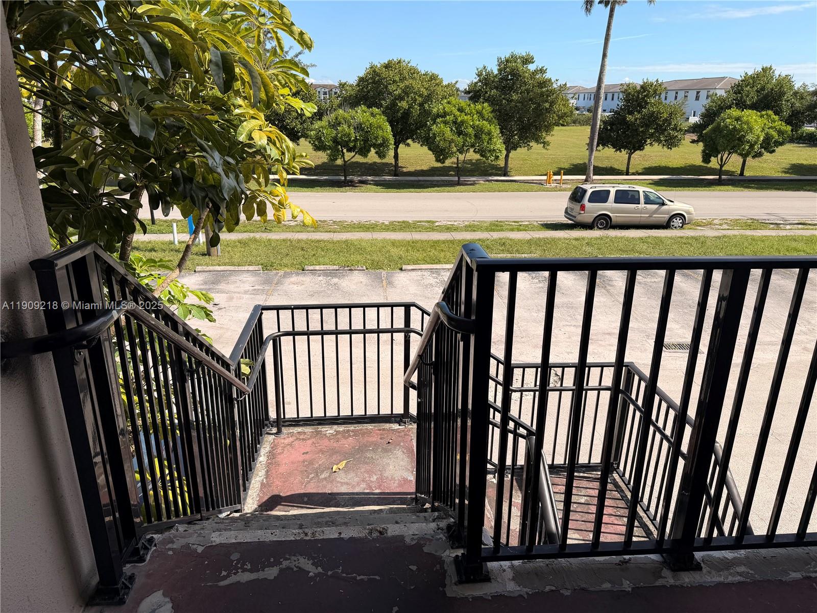 GOLF RIDGE VILLAS UNIT A - Residential Lease