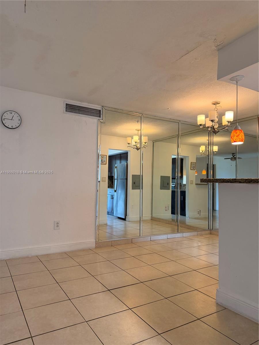 GOLF RIDGE VILLAS UNIT A - Residential Lease