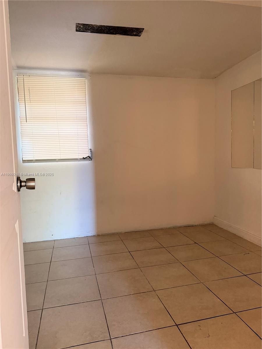 GOLF RIDGE VILLAS UNIT A - Residential Lease