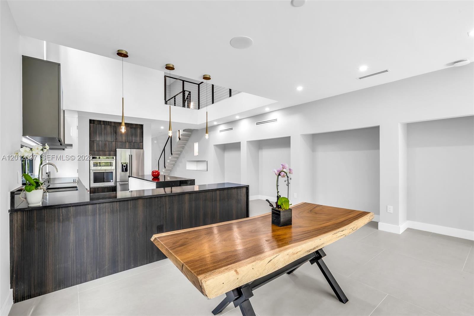 LAUDERDALE - Residential