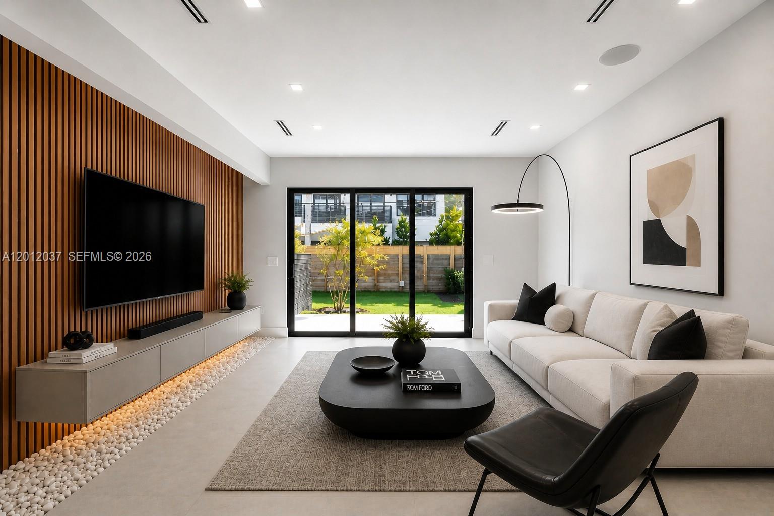 LAUDERDALE - Residential