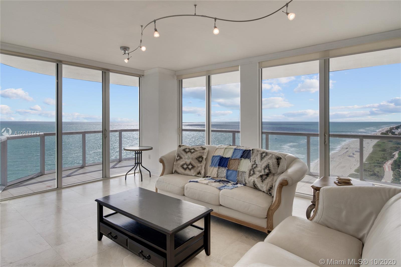 AKOYA CONDO - Residential