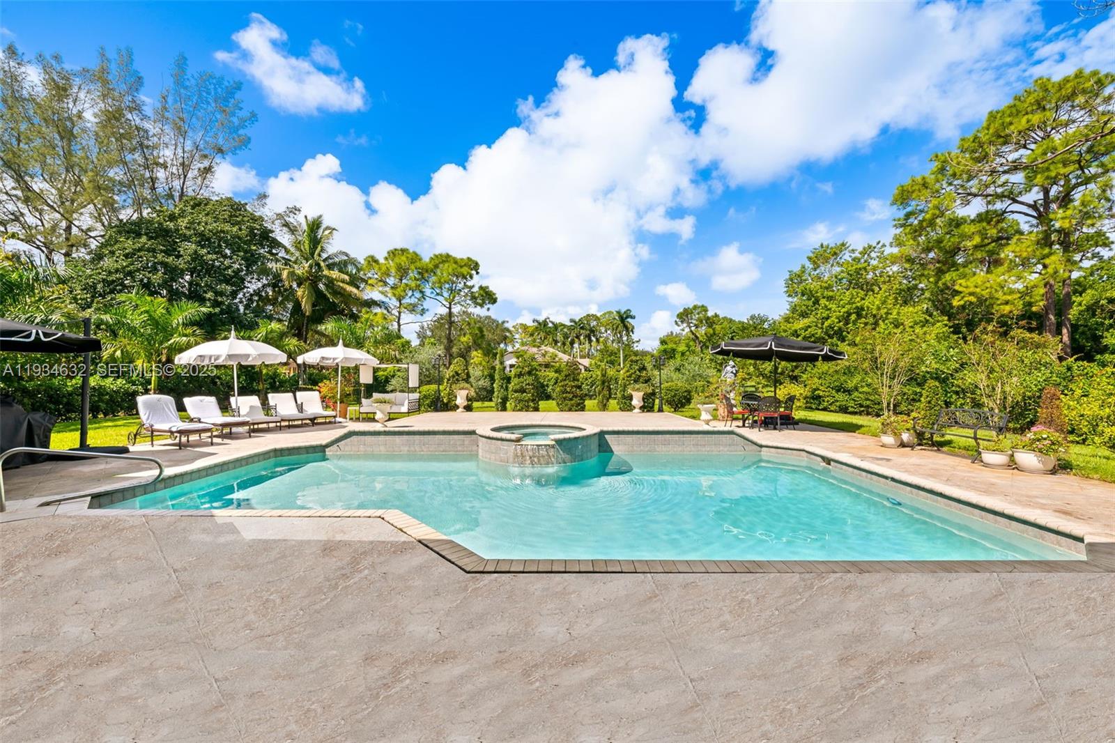 Pine Tree Estates - Residential