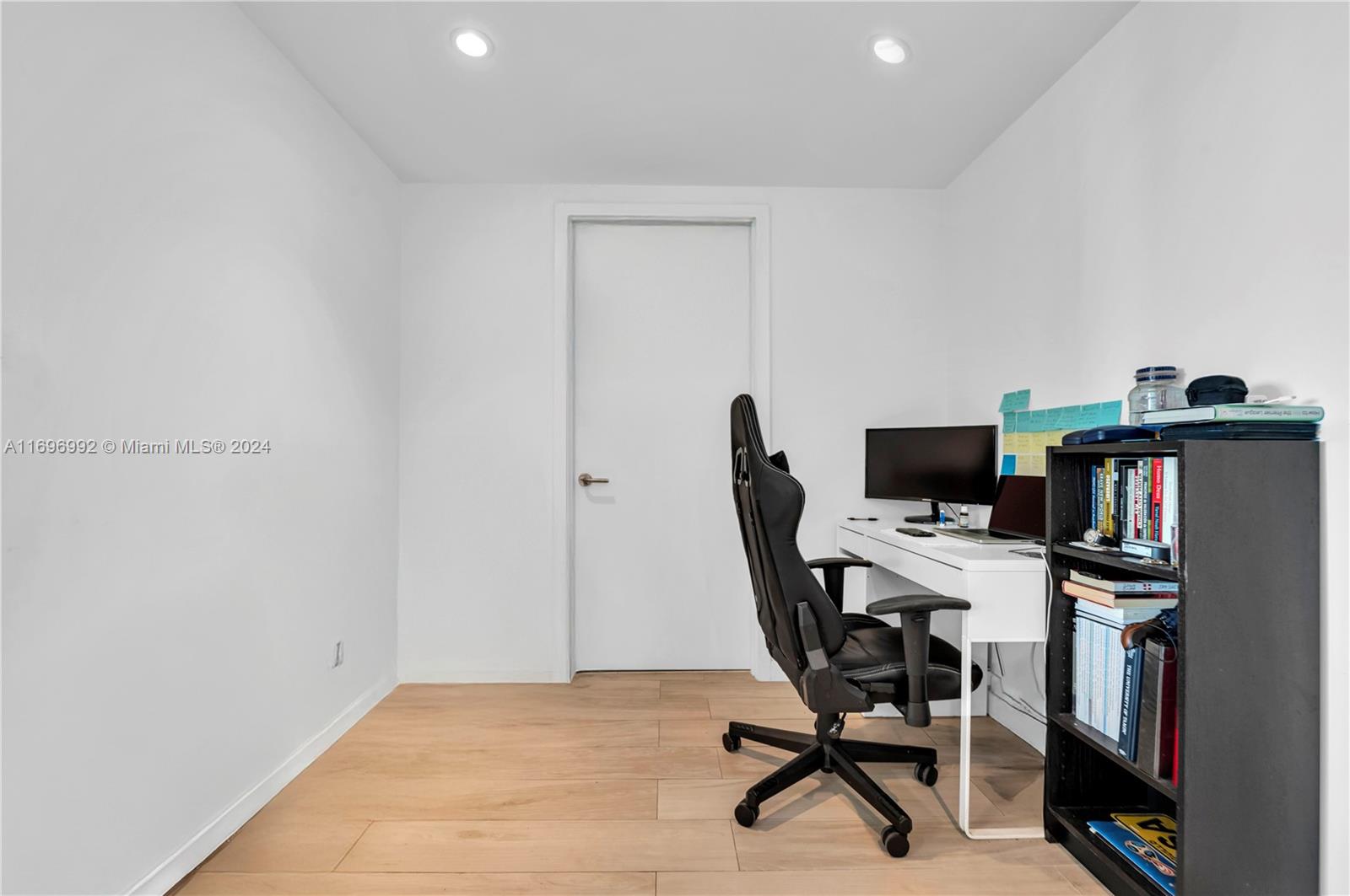 1300 S MIAMI AVENUE CONDO - Residential