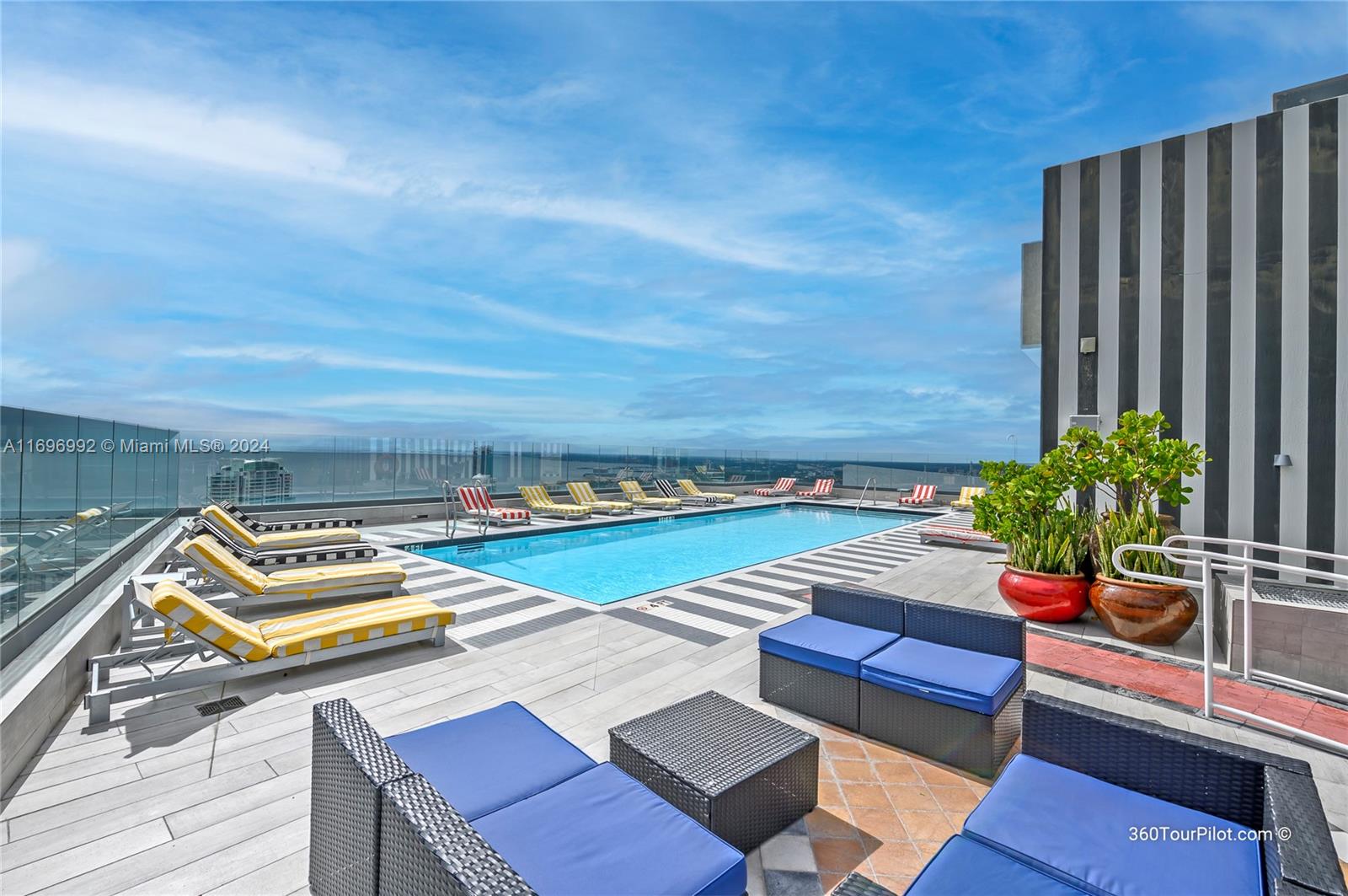 1300 S MIAMI AVENUE CONDO - Residential