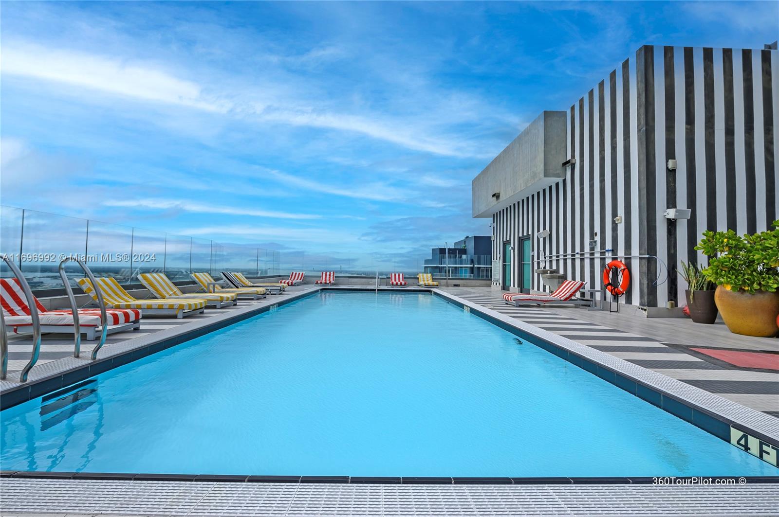 1300 S MIAMI AVENUE CONDO - Residential