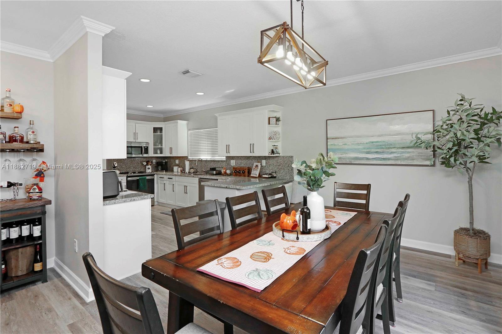 CRISTYS HOMES - Residential