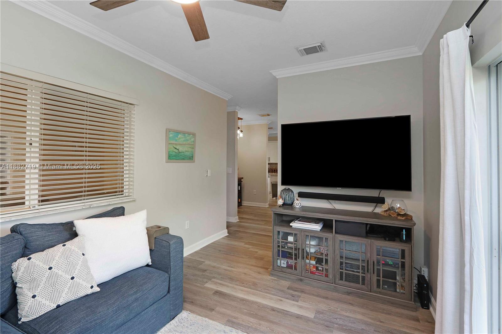 CRISTYS HOMES - Residential