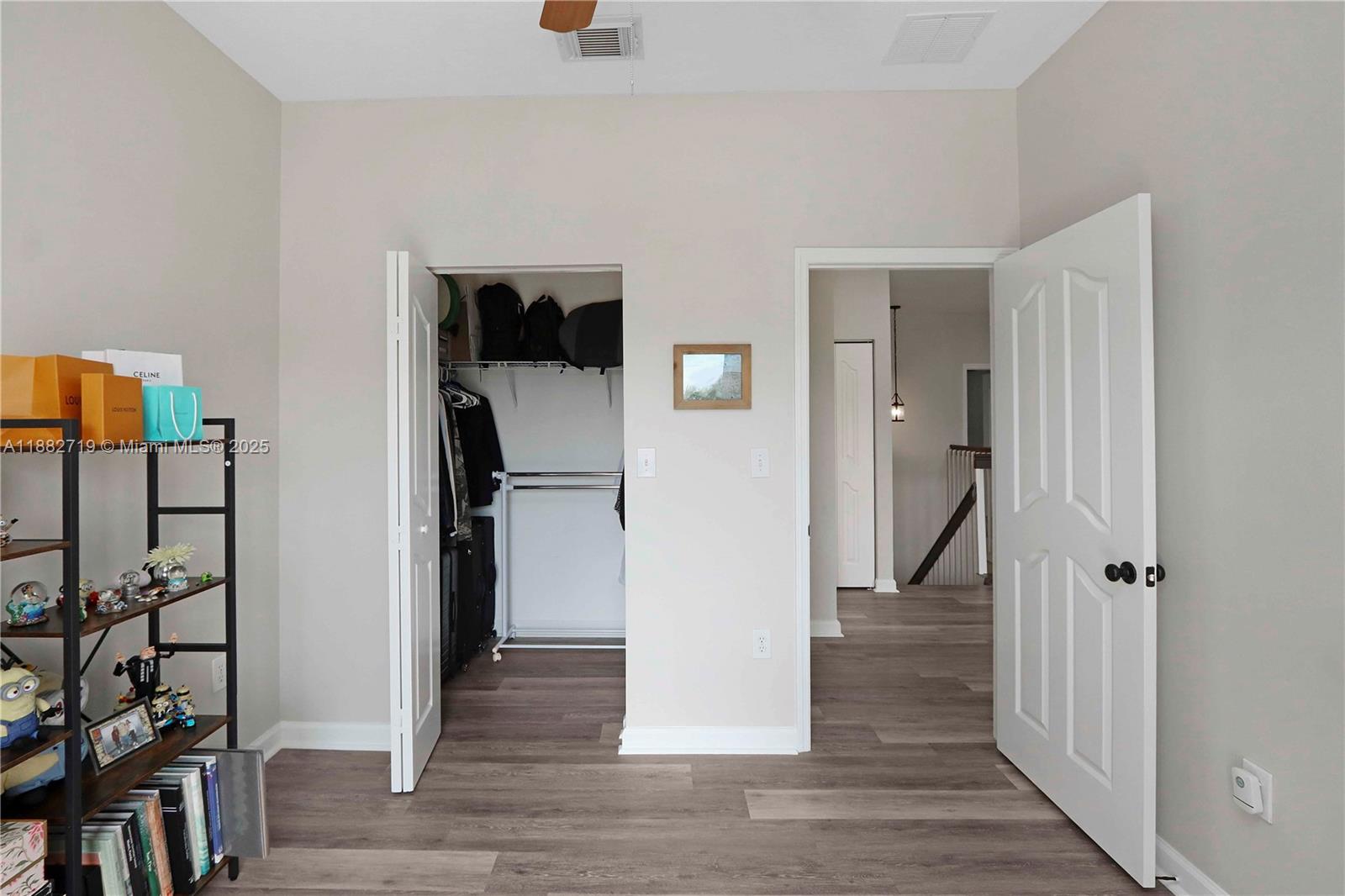 CRISTYS HOMES - Residential