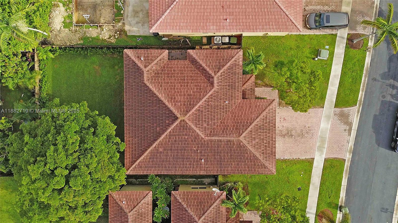 CRISTYS HOMES - Residential