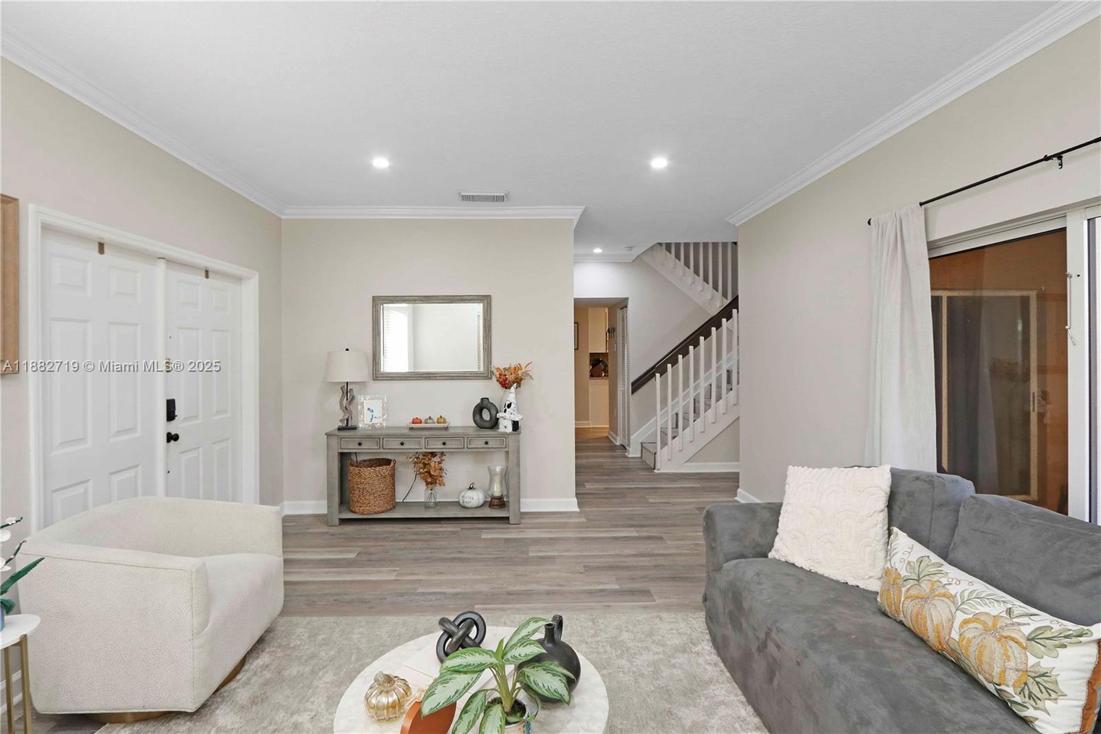 CRISTYS HOMES - Residential