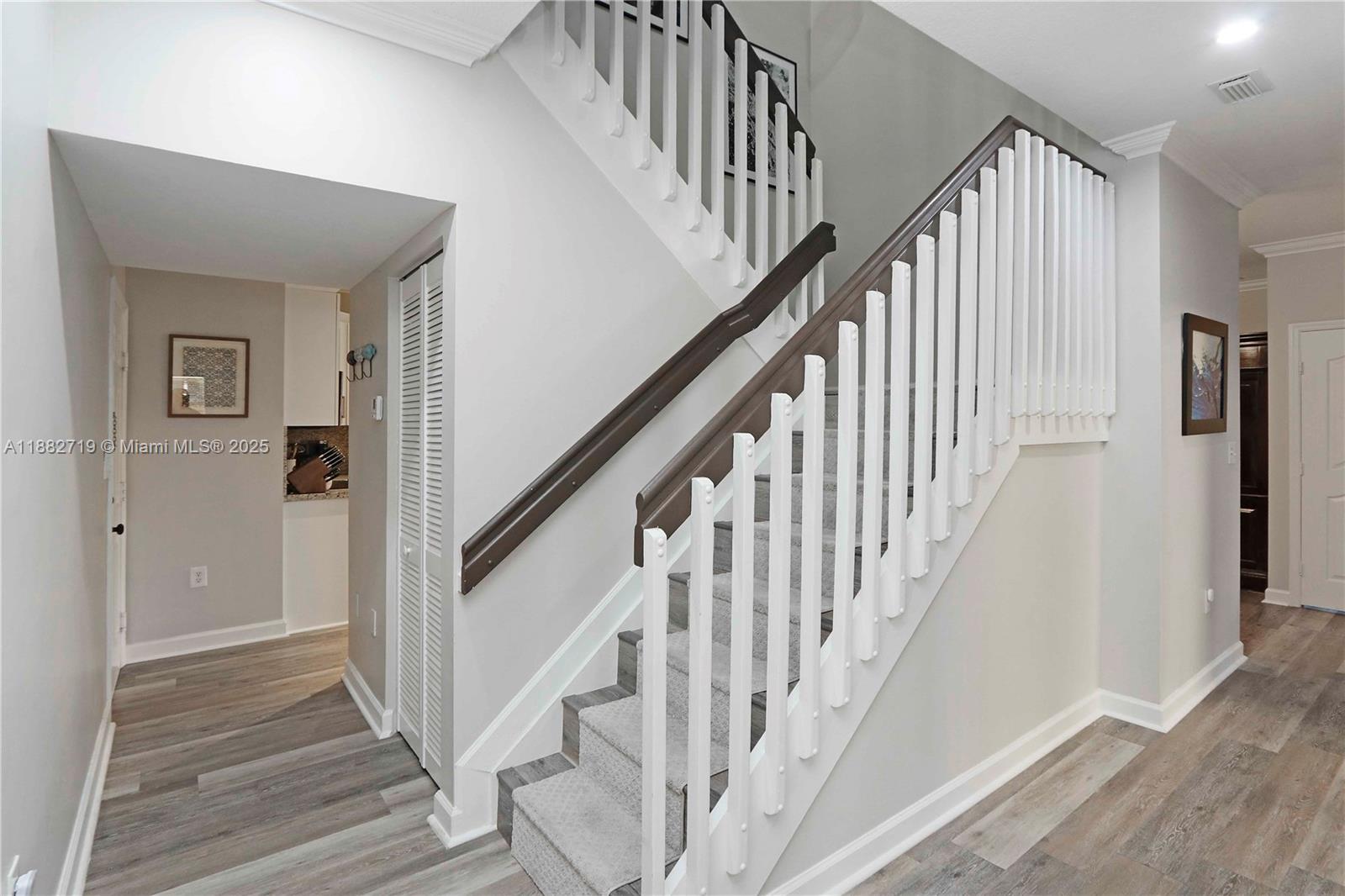 CRISTYS HOMES - Residential