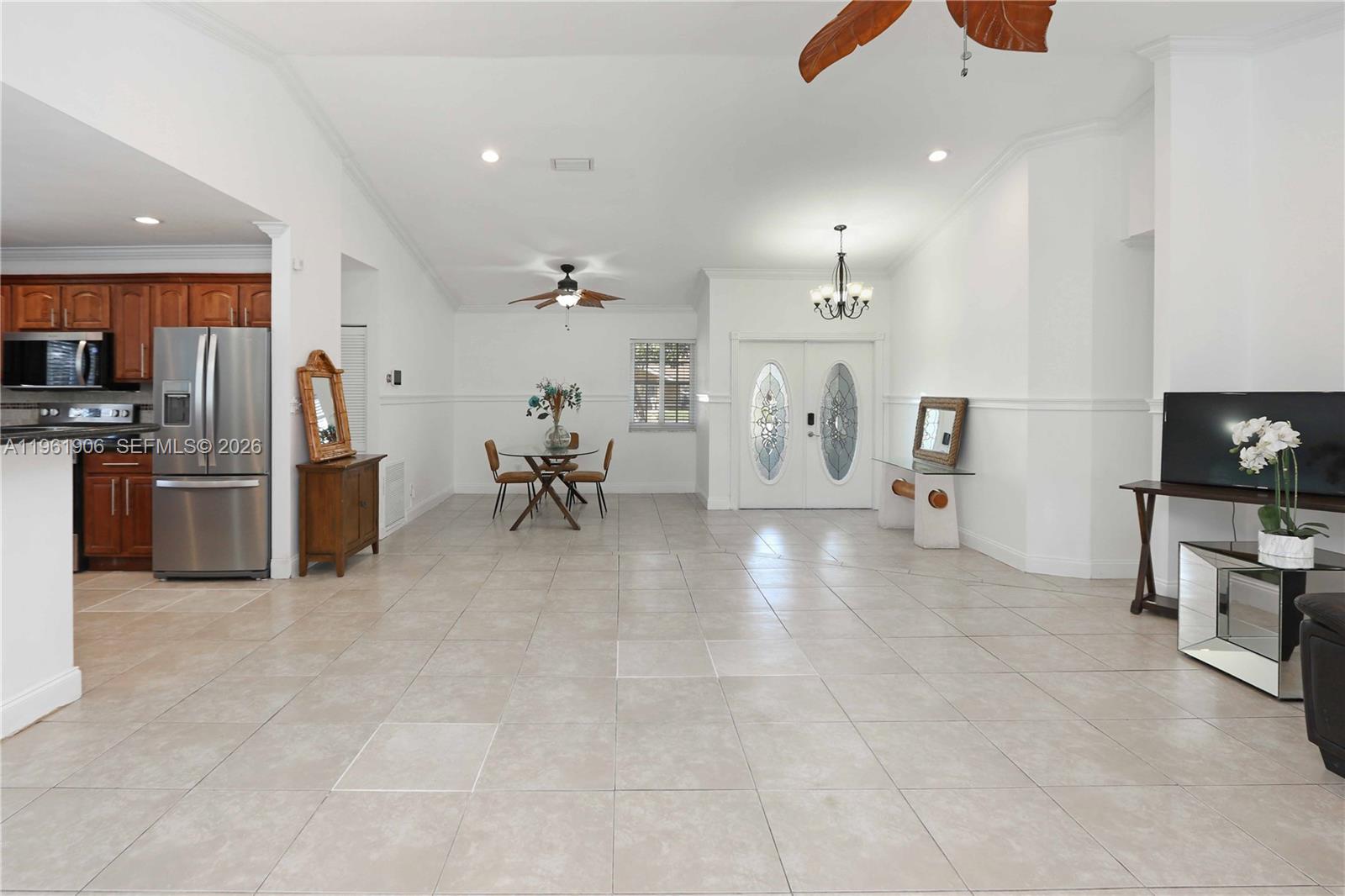 RAINBOW MIRAMAR - Residential