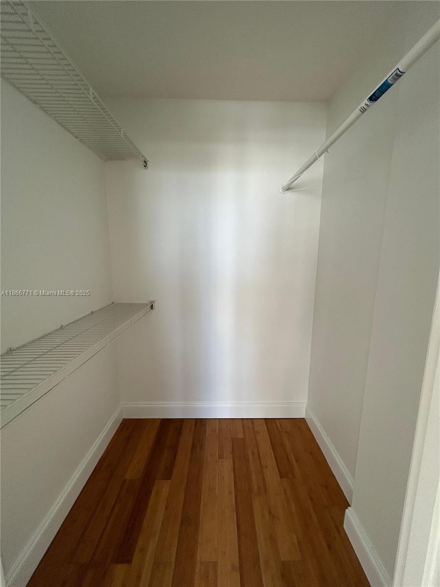 DEL PRADO MARINA - Residential