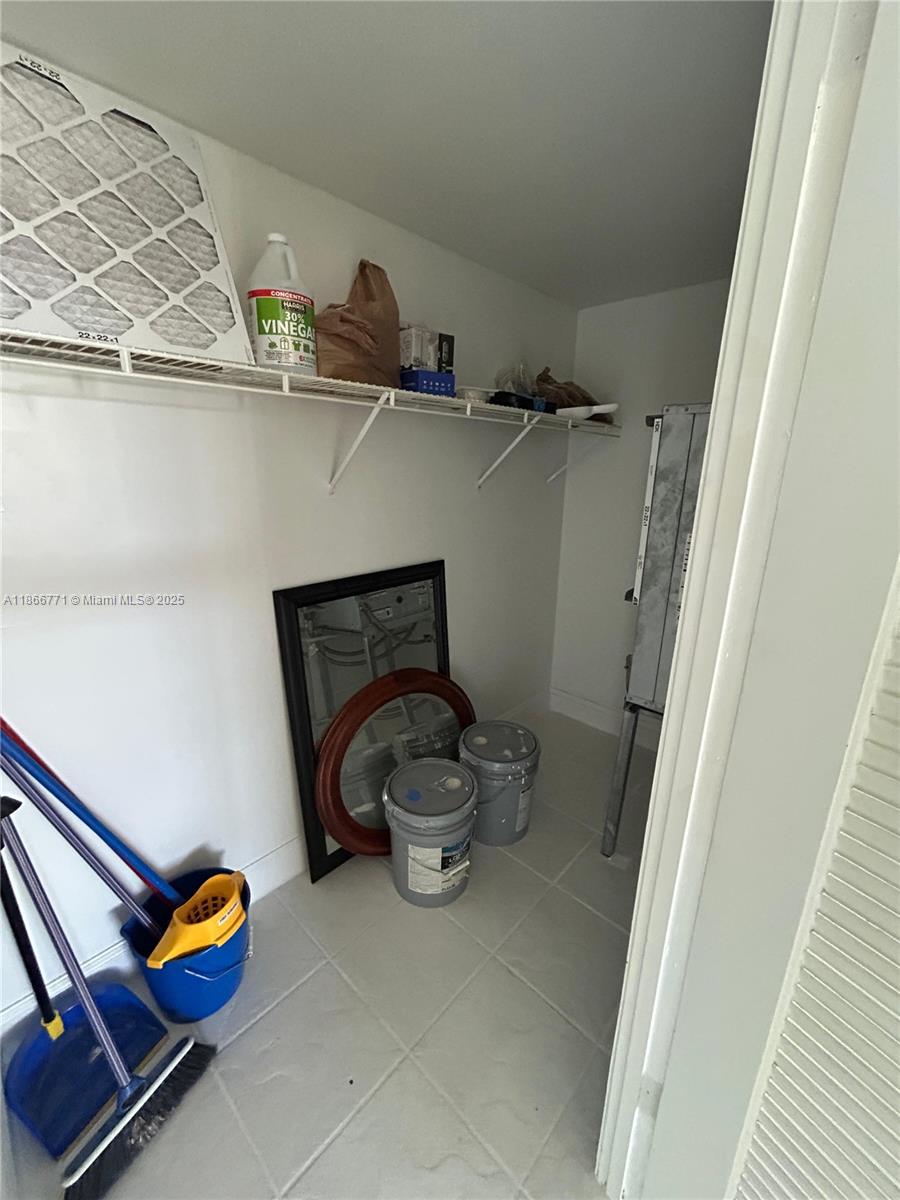 DEL PRADO MARINA - Residential