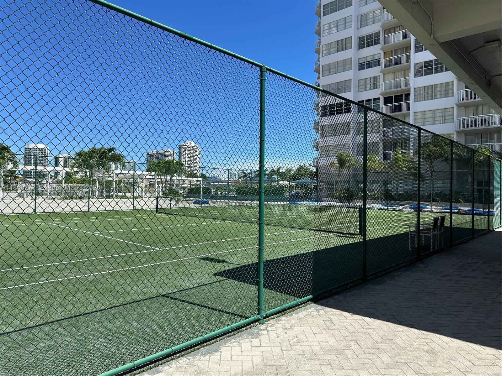 DEL PRADO MARINA - Residential