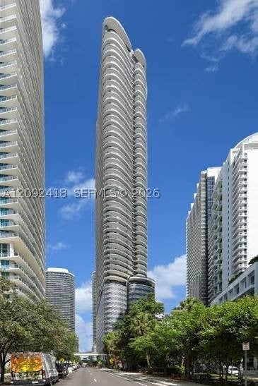 1000 Brickell Plz 3509