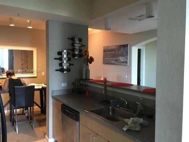 SOLE AT FORT LAUDERDALE C - Residential Lease