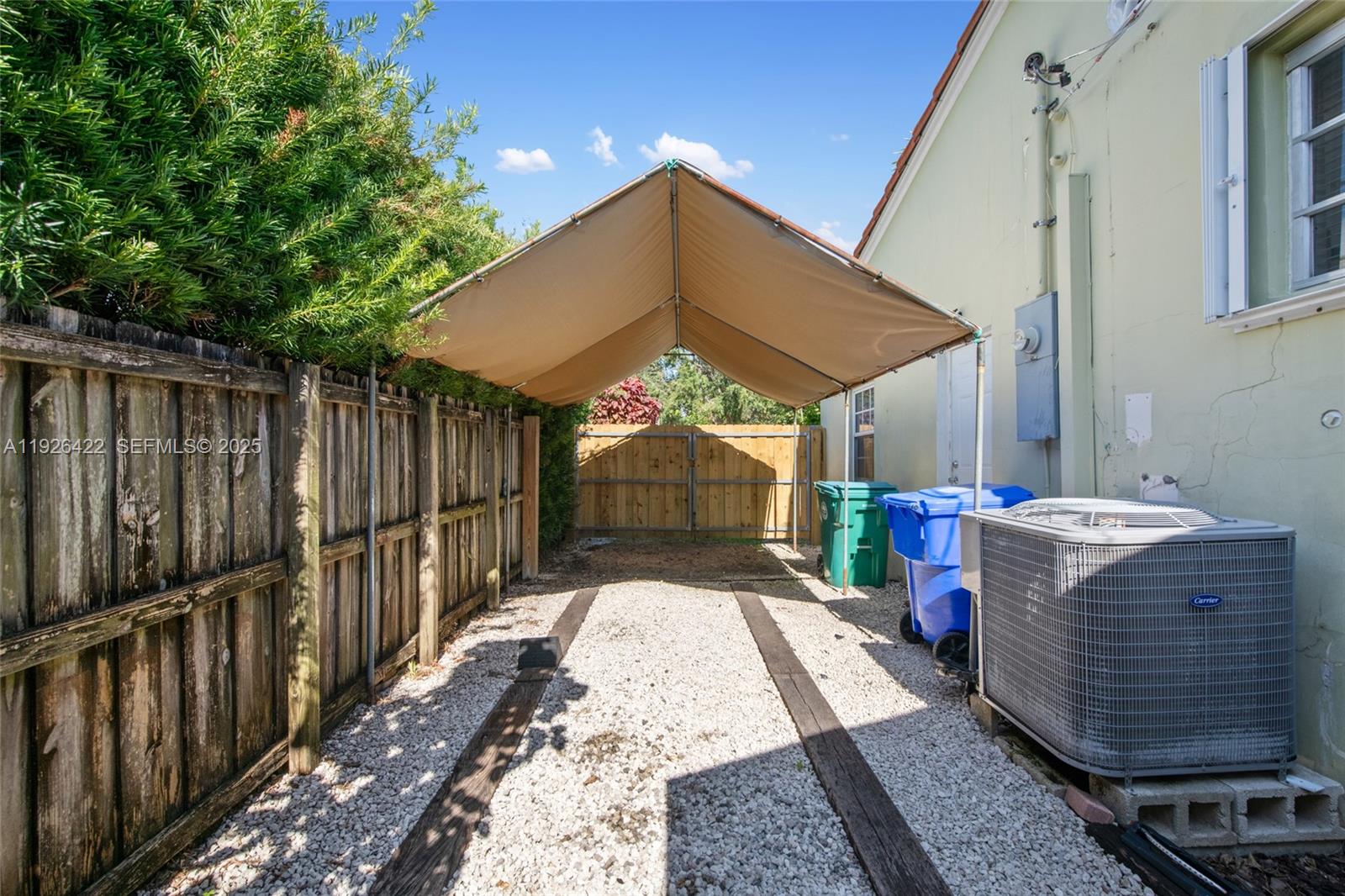 SILVER BLUFF ESTS-SEC A - Residential