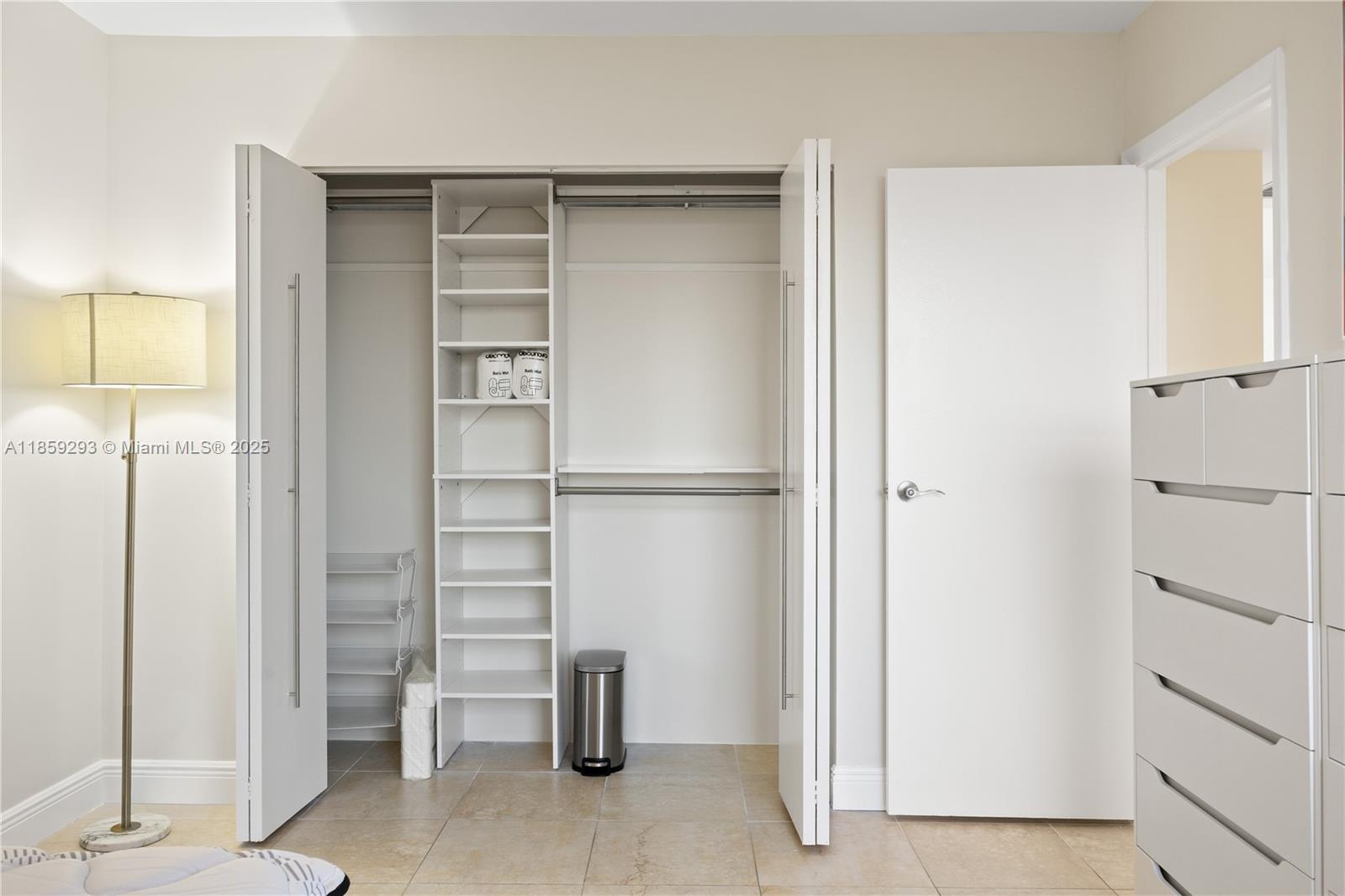 CORONADO CONDO- TOWER II - Residential