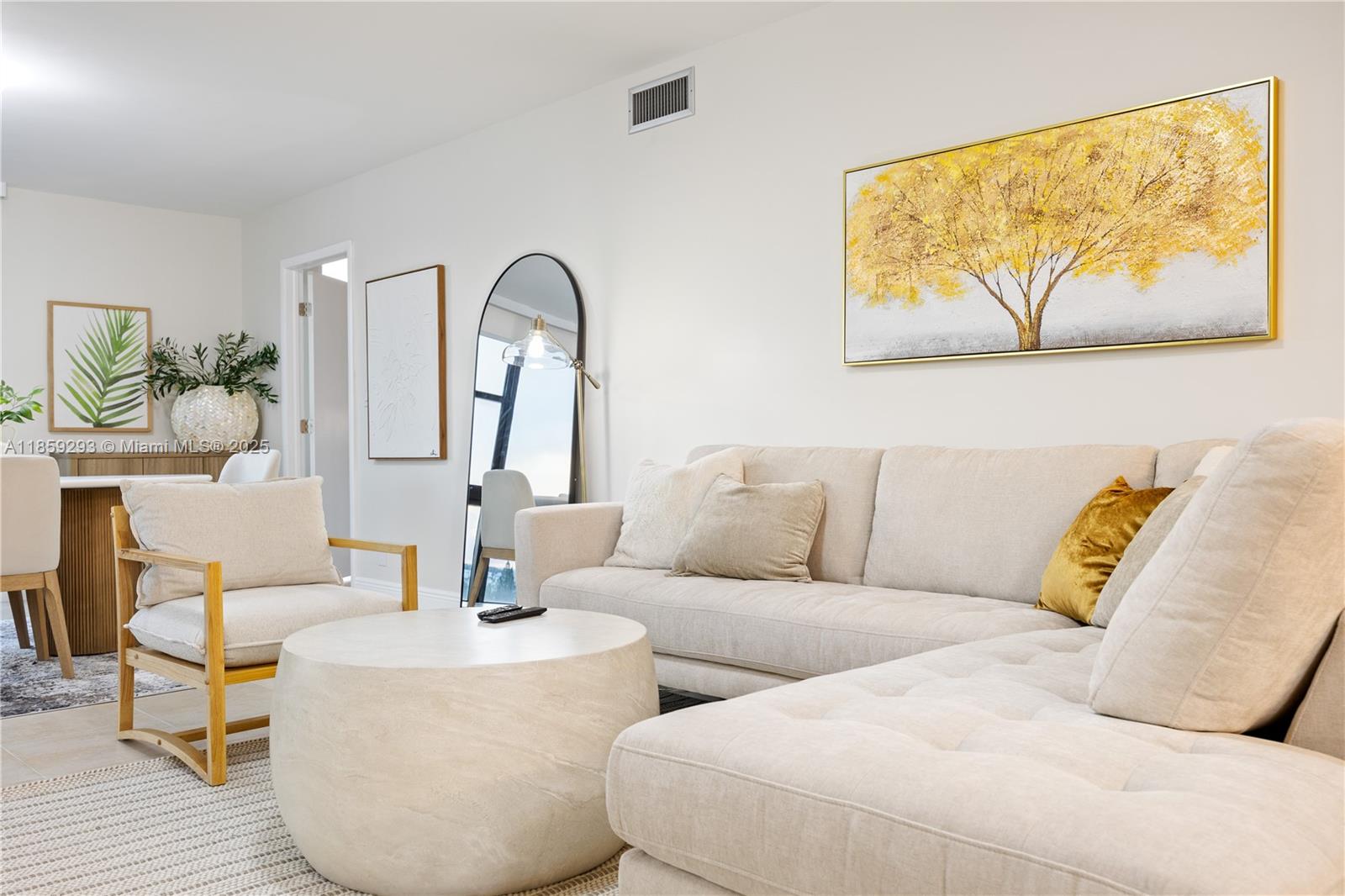 20379 W Country Club Dr 1239