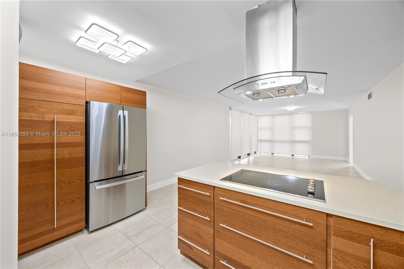 20379 W Country Club Dr 1239