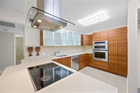 Photo of 20379 W Country Club Dr #1239, Aventura, FL 33180 (MLS # A11859293)