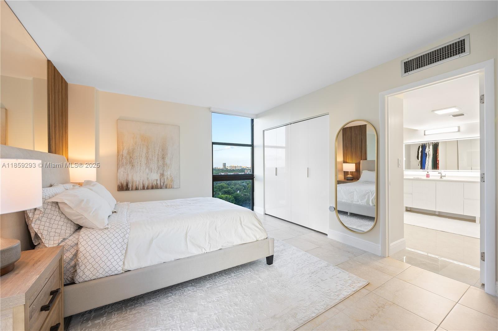 CORONADO CONDO- TOWER II - Residential