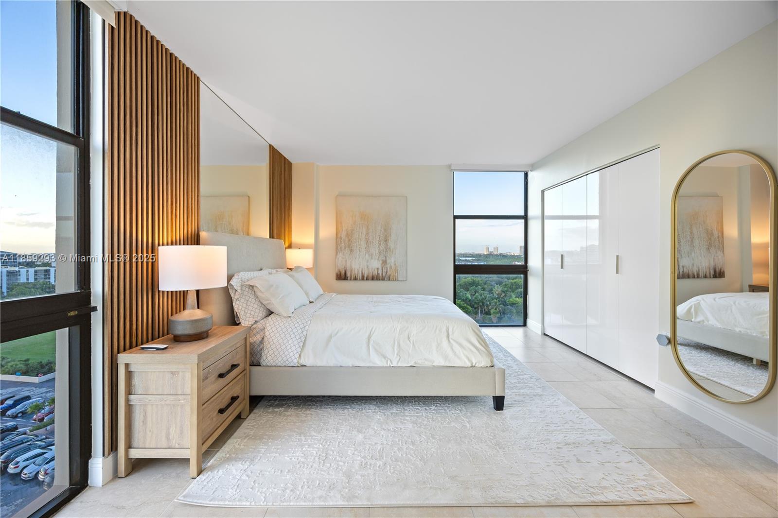 CORONADO CONDO- TOWER II - Residential