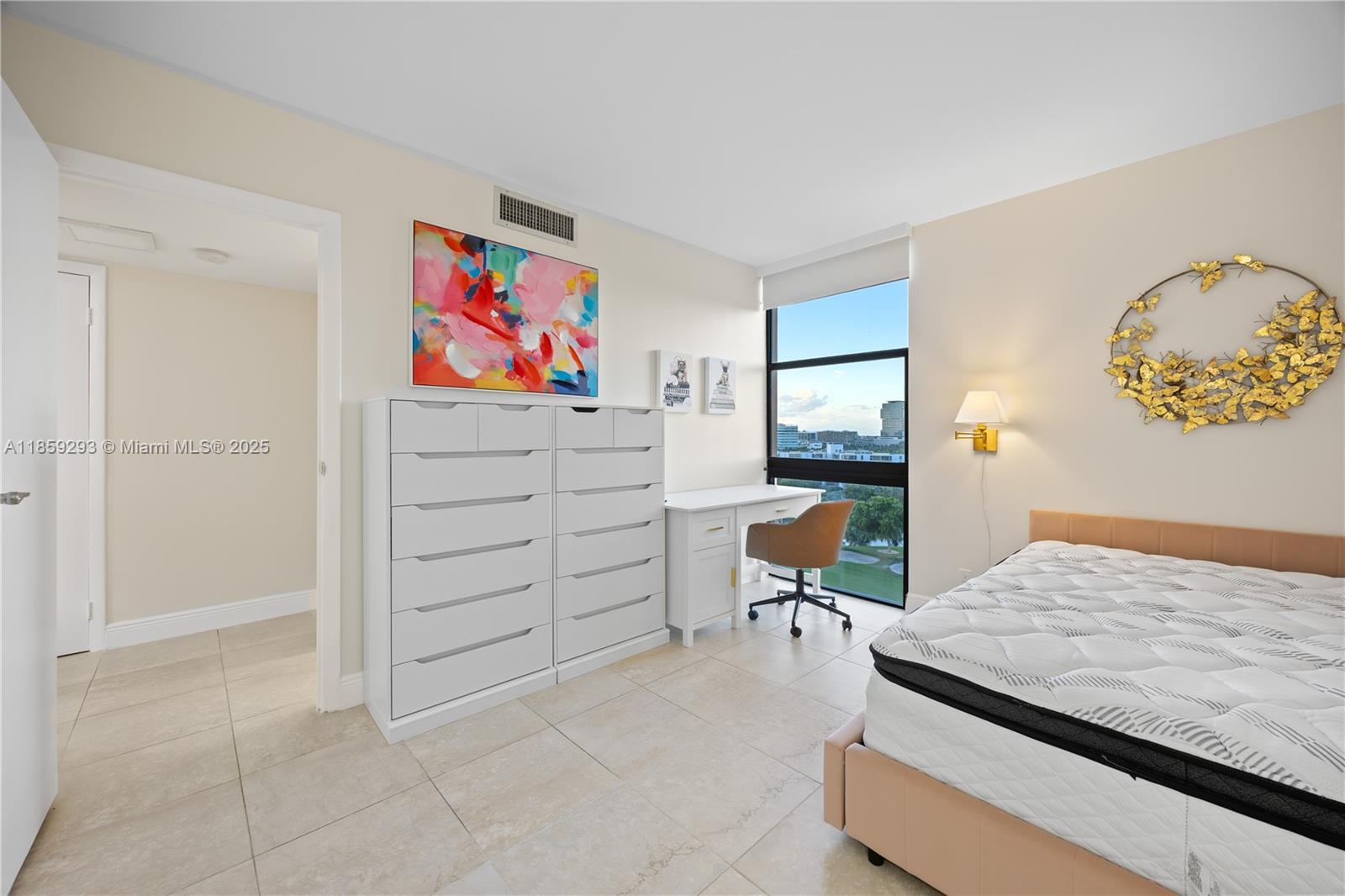 CORONADO CONDO- TOWER II - Residential