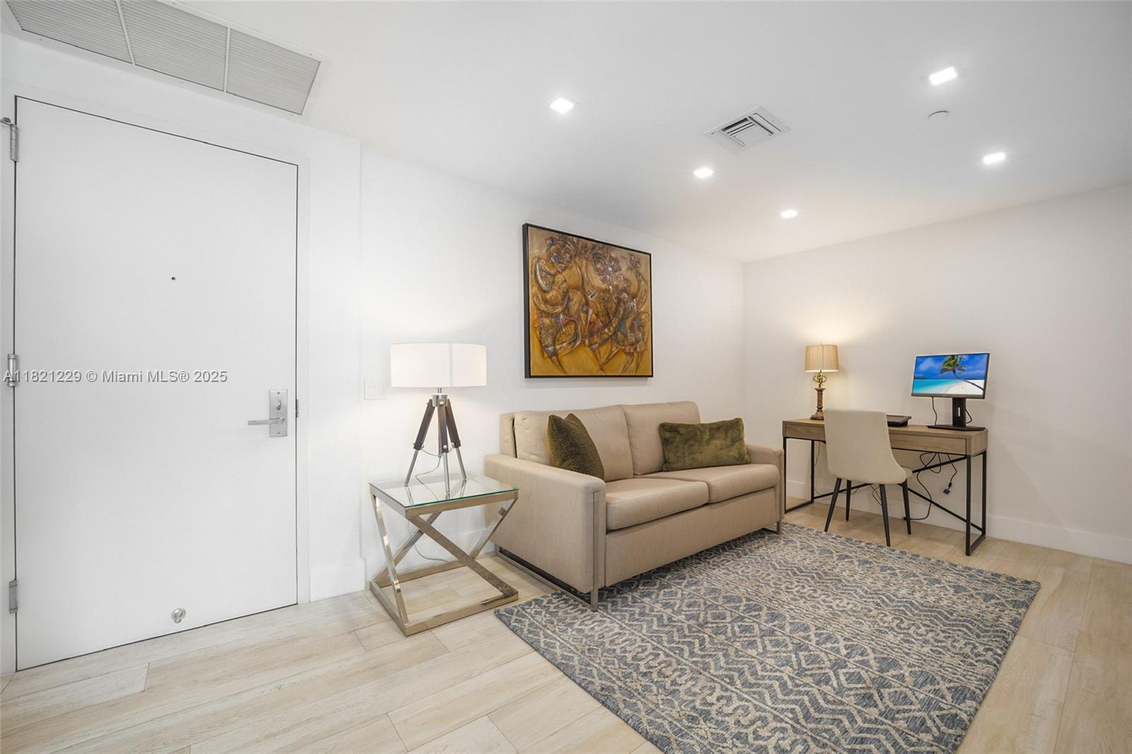 BRICKELLHOUSE CONDO - Residential Lease