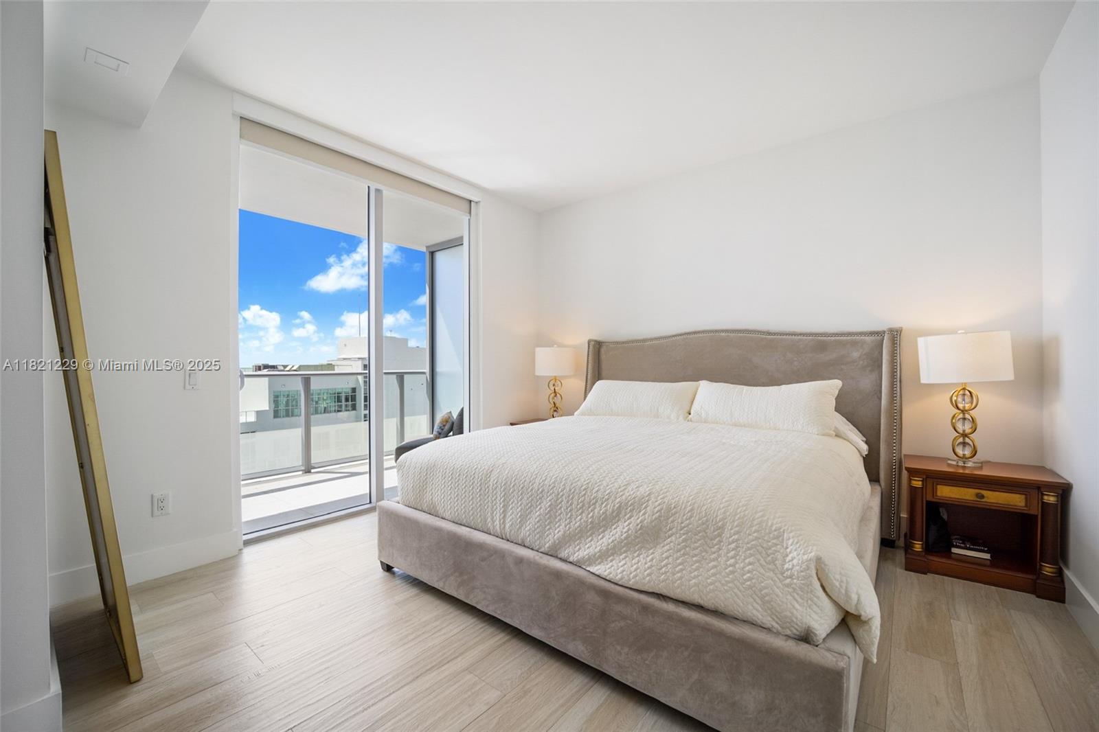 BRICKELLHOUSE CONDO - Residential Lease