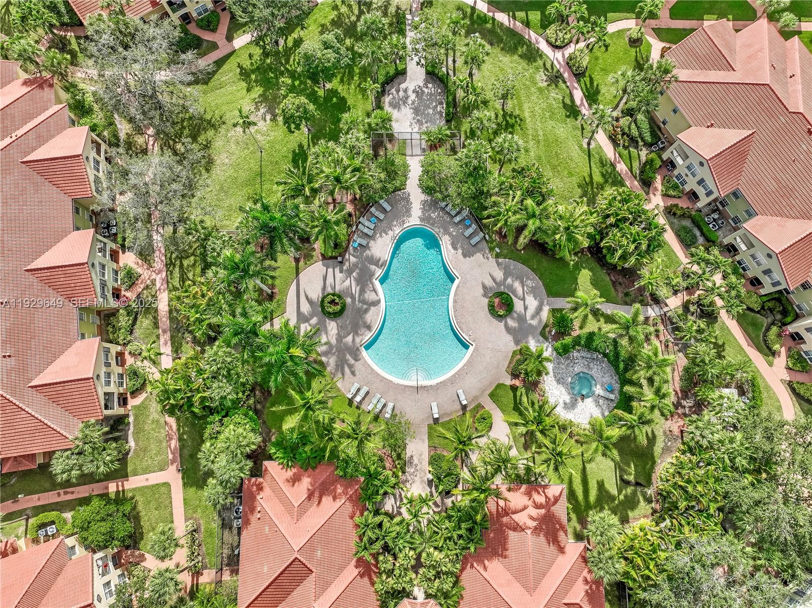 SPA AT SUNSET ISLES CONDO - Residential