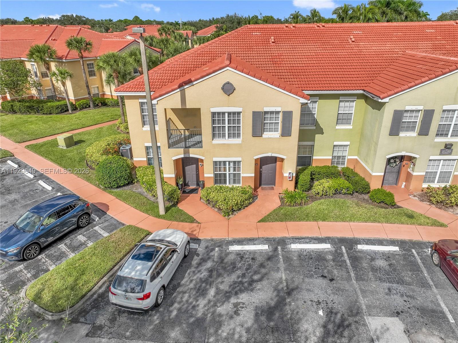 10288 Fox Trail Rd S 302